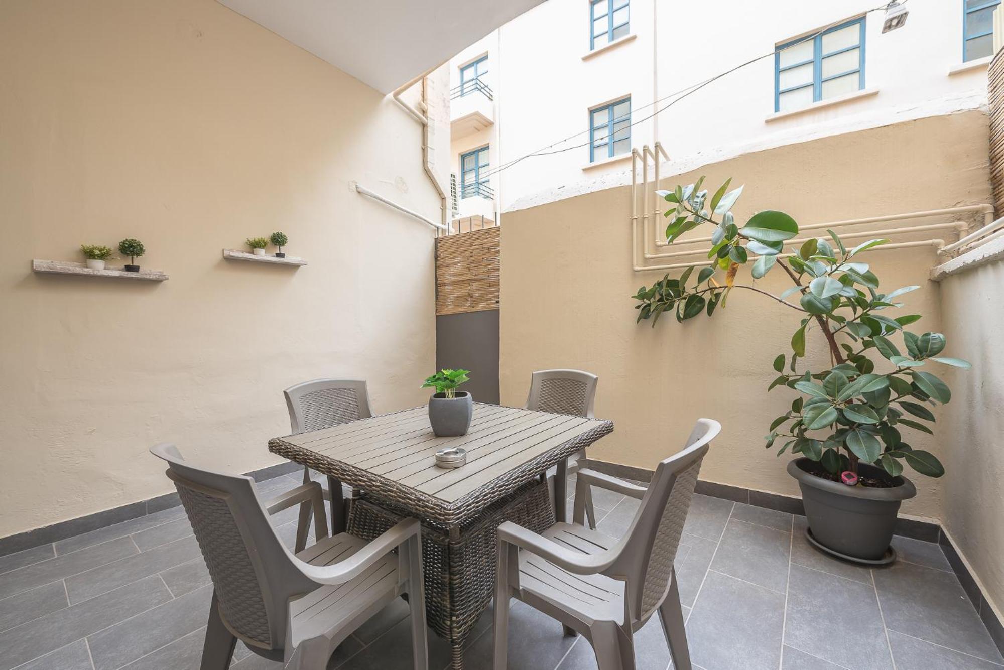 Apartamento Peaceful And Comfy 2Ba In Athens Heart Exterior foto