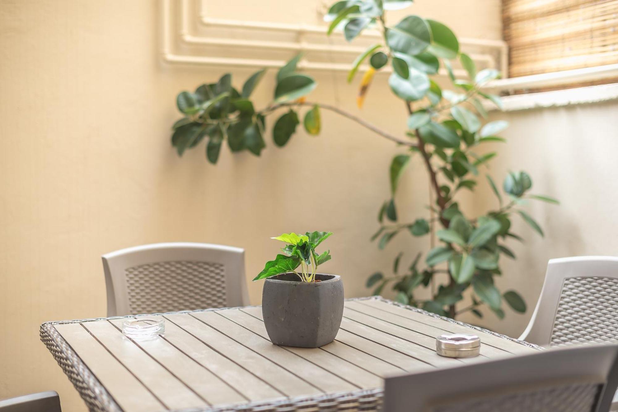 Apartamento Peaceful And Comfy 2Ba In Athens Heart Exterior foto