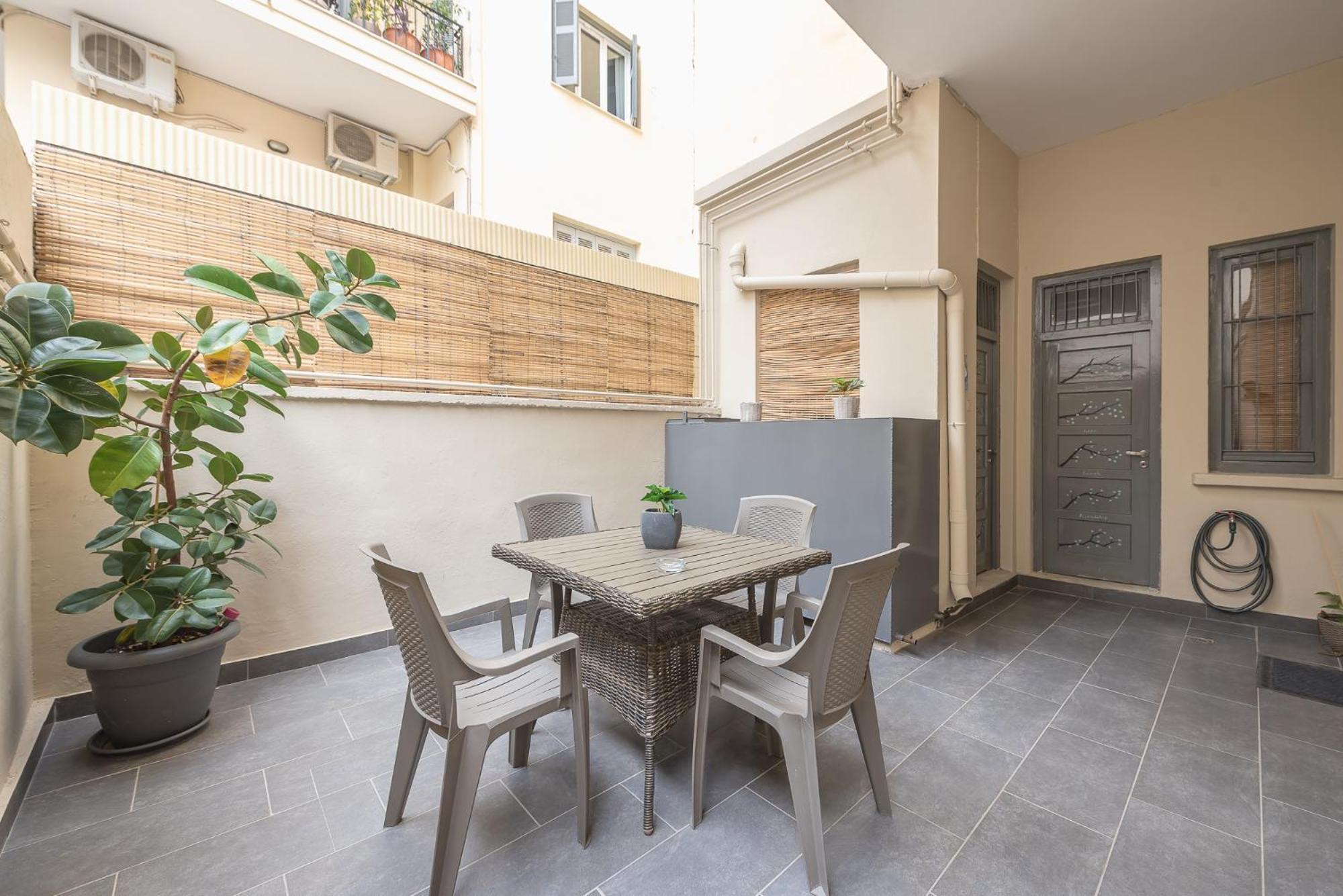 Apartamento Peaceful And Comfy 2Ba In Athens Heart Exterior foto